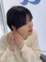 エアー 青山(AIR)&nbsp;前髪あり耳掛け丸みくびれショートボブ20代30代40代50代60代