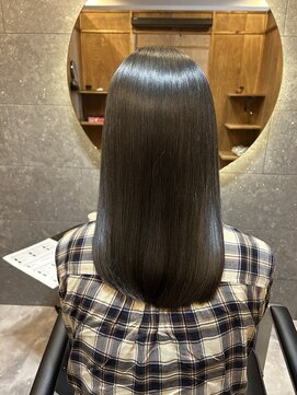 トゥーリ 大野城下大利店(tuuli) アッシュグレイ＆艶ケア仕上げ