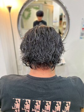 ビィーワンイースト(Be 1 EAST) メンズパーマ