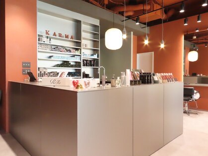 カルマ(KARMA)の写真