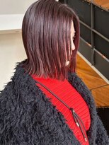 アコット(Acotto.) ワインレッドカラーのボブスタイル