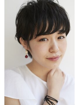 ベル 銀座並木通り店(Belle) 大人かわいい 耳かけ小顔ショート 〔Belle銀座〕