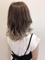 エルパティオ(EL PATIO) ハイライト×グラデーション 外国人風アッシュグレイ