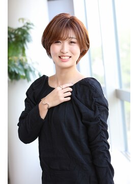 キッカ 千葉中央店(CHICCA) 柔らかひし形ショートボブ