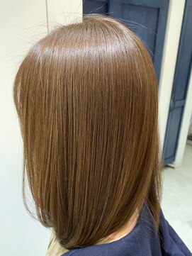 フェリア 松山(Feria) 【Feria松山】☆艶髪ナチュラルブラウンベージュ☆