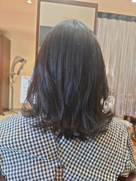 ジールドゥーエ(Zeal due) やわらかな外ハネ