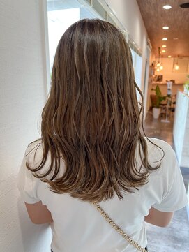 ミルヘアデザイン(mil hair design) ハイライトカラー