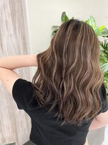 エアー 横浜(AIR)&nbsp;【寺本】色気香る大人のハイライトカラー