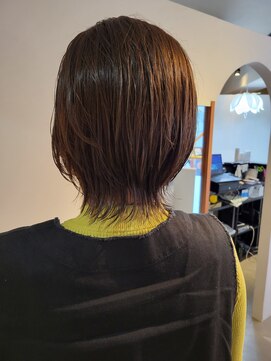 カーラヘアー(Cara-hair) 大人っぽウルフ