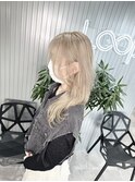 レイヤーカットとミルクティーベージュ