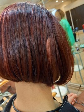 シャンプーボーイ 赤ボブ