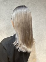 アールプラスヘアサロン(ar+ hair salon) silver white