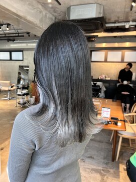 エインアンリー 明治神宮前(AIN.ANLY.) ◯インナーカラー/デザインカラー/ハイトーンカラーダブルカラー