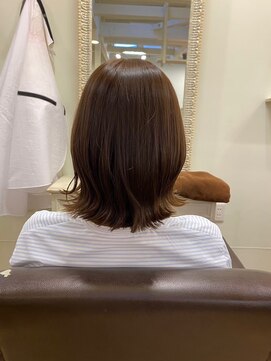 ニュイ 高槻 阪急茨木店(nui) 黒髪ボブルフネビージュ小顔ワンレンスペインカール