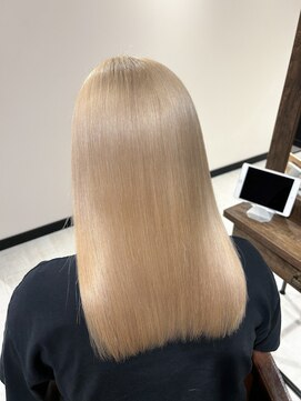 ソリス(Solis) Solisの髪質改善で美しきブリーチ毛に♪