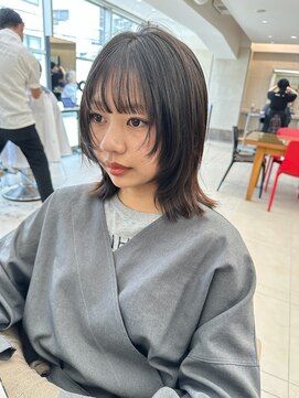 ピークアブー ワン(PEEK-A-BOO ONE) ウルフ#ボブウルフ#顔まわりレイヤー#ウルフレイヤー