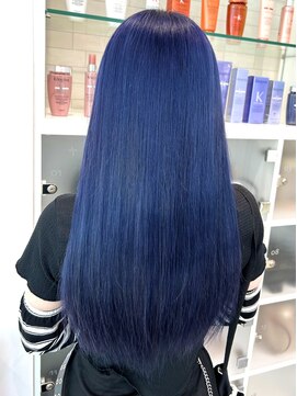 ヘアーアンドメイク ニューヨークニューヨーク 姫路店(Hair&Make NYNY) 色落ちも綺麗なネイビーブルー