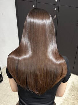 トゥエル バイ ディプティモイラ(tuelu by dipty MOILA) 日本一傷まないノンダメージ施術