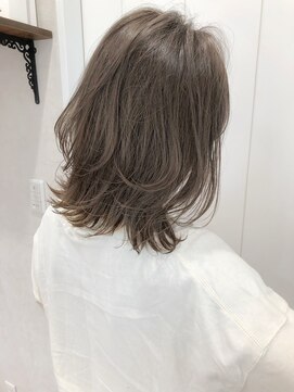 シーム(Seamu) 夏色♪グレージュカラー♪