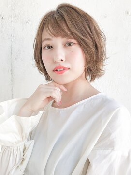 ルティア 池袋(Lutia) ミルクティーベージュショート