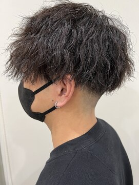 レア(le'a) ツイスパフェードマッシュ