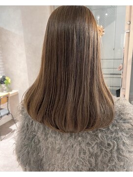 バリー(VALLEY) 【VALLEY hair care&spa】大人可愛いベージュカラー