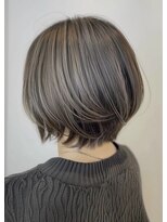 ネックス 表参道本店(nex)&nbsp;デザインカラーレイヤーカットウェットヘアオリーブベージュ白髪