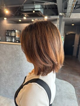 インク(ink) レイヤーカット/くびれボブ/ミディアムボブ