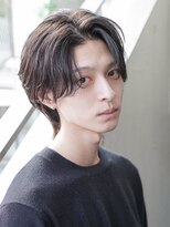 カライング(ing)&nbsp;スーツ短髪ツーブロック束感モテる黒髪シークレットパーマ流行