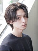 スーツ短髪ツーブロック束感モテる黒髪シークレットパーマ流行
