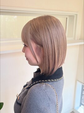 ソエラ(Soera) ボブ/ミルクティーグレージュ