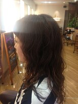 アレス ☆ふわふわ愛されパーマ&オン眉の短め前髪が新鮮なスタイル♪