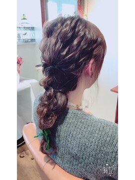 サロン ド シュシュ(salon du chouchou) 大人リボンアレンジ