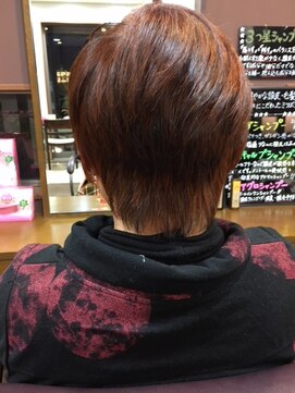 美容室 プラス ワン(PLUS ONE) ボリュームショート