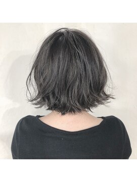 アンフィドットドゥルドゥ(AnFye.dueldo) 【AnFye.dueldo 】ブルーグレー × 外ハネカール