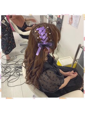 ヘアセット アリエス 新宿駅前店(aries) 編みかけハーフツイン