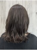 アッシュグレー×極細ハイライト