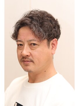 髭に似合うナチュラルパーマ ツーブロック ビジネススタイル L ヘアーアンドグルーミング ヨシザワインク Hair Grooming Yoshizawa Inc のヘアカタログ ホットペッパービューティー 髭に似合うナチュラルパーマ ツーブロック ビジネススタイル L ヘアーアンドグルーミング ヨシザワインク Hair Grooming Yoshizawa Inc のヘアカタログ ホットペッパービューティー