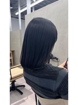 アエル(AELU) ブラックカラー