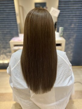 ヴィヴァーチェイルソーレ(VIVACE ilsole) 20代30代40代髪質改善カラーナチュラルブラウン