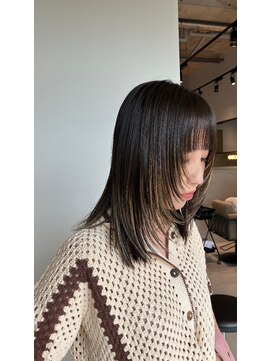 ヤドリギ(yadorigi) ポイントハイライトでシャドウカラー