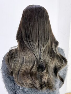 アイティーバイアルバム 松戸店(IT by ALBUM) ロング韓国ヘアくびれヘア美髪顔周りレイヤー_ba544151