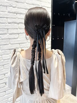 ガーデントウキョウ(GARDEN Tokyo) ヘアアレンジ／おろしあみ／ツインヘアアレンジ