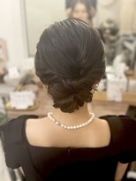 ロンド(Rond) 上品シルエットアップ