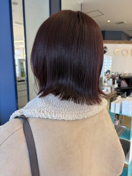 コワファースト 大分(COIFF1RST) 切りっぱなし/レッドカラー