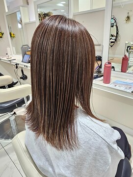 アッシュ 二俣川南口店(Ash) ◆肩下ロング/ハイライトデザイン/白髪ぼかしも◎/グレージュ