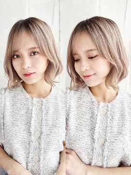 ラピス 新宿店(Lapis) 《30代～大人透明感》白髪ぼかしハイライト＋艶カラー[新宿]