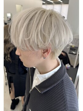 エゴル ナゴヤサカエ(ENGOL NAGOYA SAKAE) 新美蓮/ホワイトカラー/ホワイトベージュ/ハイトーン