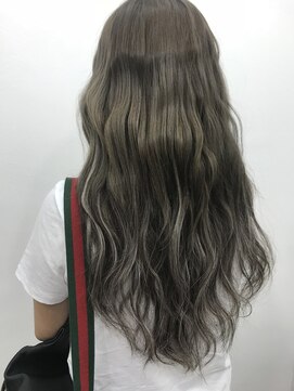 トロニー(TLONY) エクステでデザインハイライト