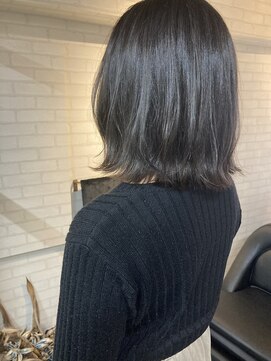 ロミータ by P.C.H(Lomita) グレージュ